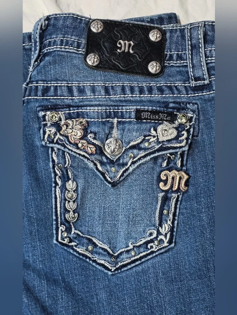 Miss Me Capri Cropped Jeans Sz 28 Boyfriend Bling Embellished Rhinestones